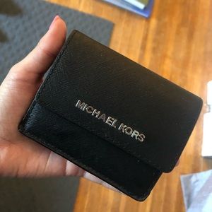 Small Michael Kors Change Purse!!